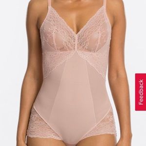 Spanx Spotlight On Lace Bodysuit Shapewear Size M